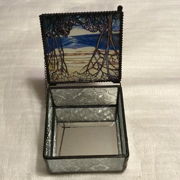 Very lovely stained glass like trinket box - looks like J. Devlin - Picture 11 of 16